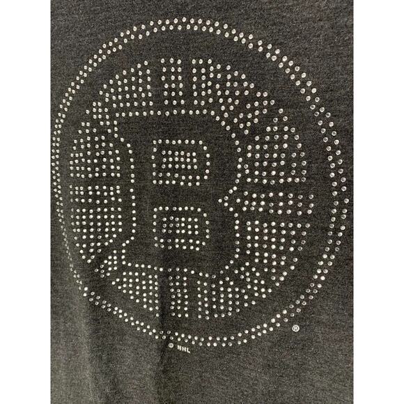 Boston Bruins Womens Gray Rhinestone V-Neck NHL Licensed T-Shirt S - Picture 3 of 4